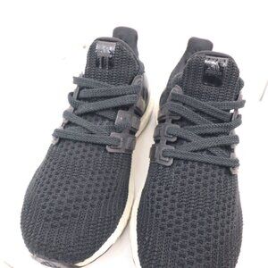 adidas Ultra Boost 4.0 DNA Core Black Co... FY9123.  size us 8.5
